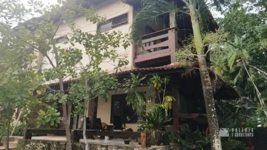 Casa de Condomínio com 6 Quartos à venda, 700m² no Curió-Utinga, Belém