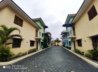 Sobrado com 3 Quartos à venda, 90m² no Indaiá, Bertioga