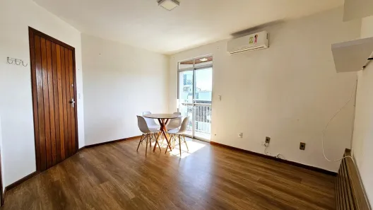 Apartamento com 2 Quartos à venda, 52m² no Abraão, Florianópolis