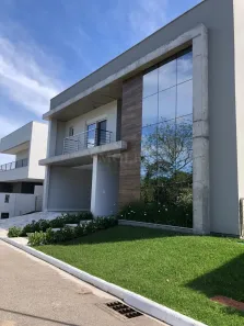 Casa de Condomínio com 3 Quartos à venda, 269m² no Cachoeira do Bom Jesus, Florianópolis