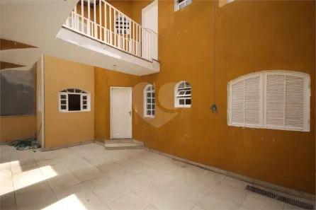 Casa com 3 Quartos à venda, 245m² no Moema, São Paulo
