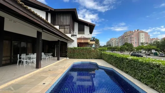 Casa com 5 Quartos à venda, 560m² no Jurerê Internacional, Florianópolis