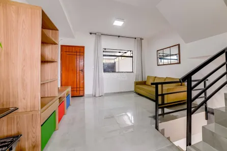 Casa com 2 Quartos à venda, 110m² no Santos Dumont, Juiz de Fora