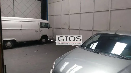 Galpão/Depósito/Armazém para alugar, 700m² no Parque Peruche, São Paulo