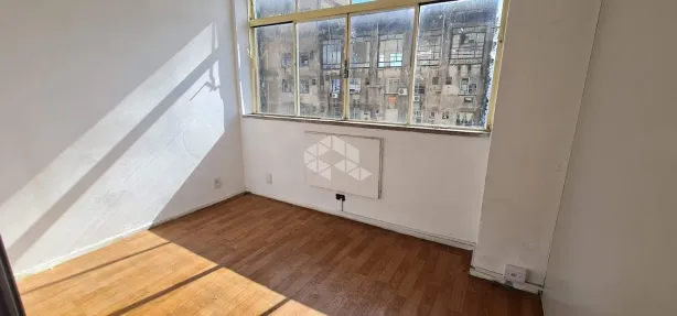 Sala Comercial à venda, 44m² no Centro Histórico, Porto Alegre
