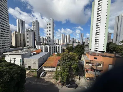 Apartamento com 3 Quartos para alugar, 60m² no Madalena, Recife