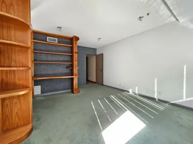 Sala Comercial com 2 Quartos à venda, 44m² no Moinhos de Vento, Porto Alegre