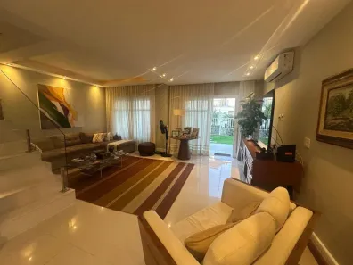 Casa de Condomínio com 3 Quartos à venda, 220m² no Recreio dos Bandeirantes, Rio de Janeiro