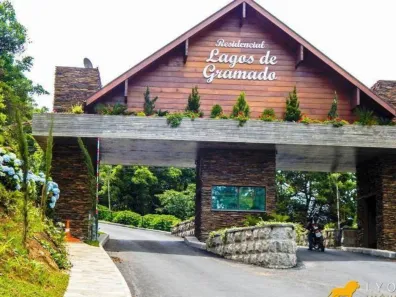 Lote/Terreno à venda, 1435m² no Tres Pinheiros, Gramado