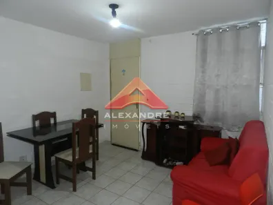 Apartamento com 2 Quartos para alugar, 44m² no Vila Industrial, São José dos Campos