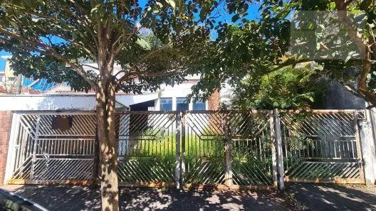 Casa com 2 Quartos à venda, 190m² no Jardim Peri Peri, São Paulo