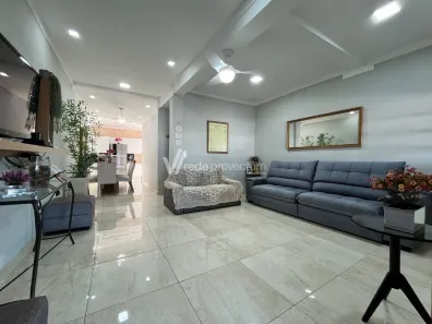 Casa com 3 Quartos à venda, 176m² no Vila Carminha, Campinas