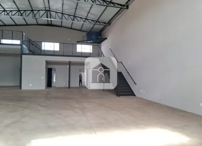 Galpão/Depósito/Armazém à venda, 330m² no Santa Mônica, Uberlândia