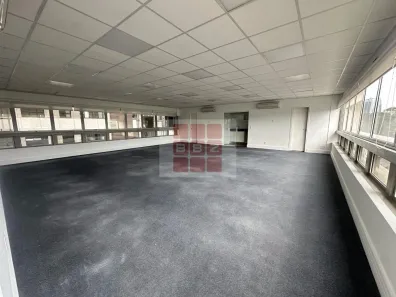 Sala Comercial para alugar, 116m² no Jardim Europa, São Paulo
