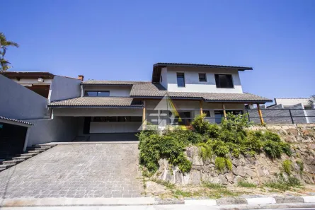 Casa de Condomínio com 3 Quartos à venda, 345m² no Jardim das Cerejeiras, Arujá