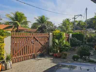 Casa de Condomínio com 4 Quartos à venda, 360m² no Piratininga, Niterói