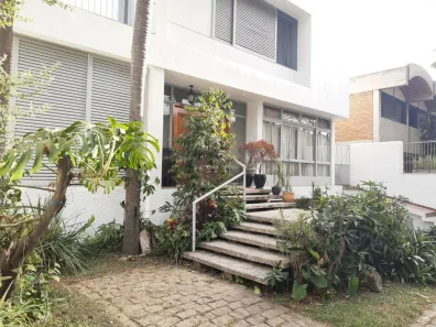 Sobrado com 4 Quartos à venda, 413m² no Jardim Novo Mundo, São Paulo