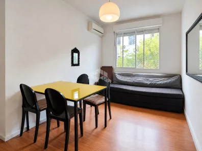 Apartamento com 2 Quartos à venda, 52m² no Rubem Berta, Porto Alegre
