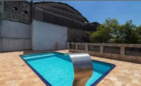 Sobrado com 3 Quartos à venda, 400m² no Parque dos Bancários, São Paulo