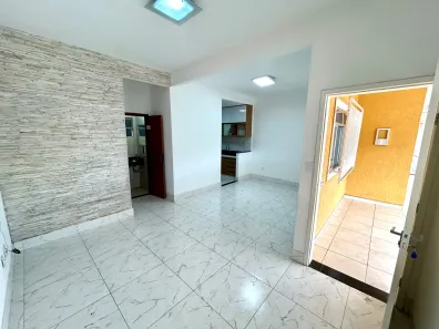 Casa de Condomínio com 2 Quartos à venda, 100m² no Bandeirantes, Juiz de Fora
