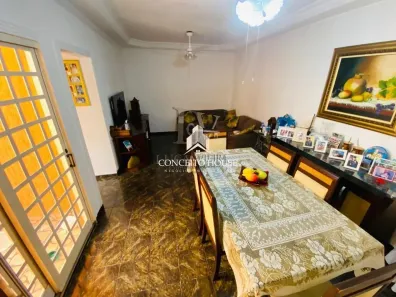 Casa com 4 Quartos à venda, 300m² no Centro, Osasco