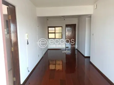 Apartamento com 3 Quartos à venda, 117m² no Osvaldo Rezende, Uberlândia