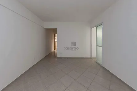Apartamento com 2 Quartos para alugar, 57m² no Centro, Pelotas