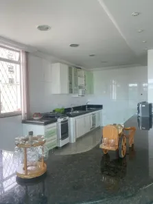 Imóvel Comercial com 5 Quartos para alugar, 400m² no Centro, Betim