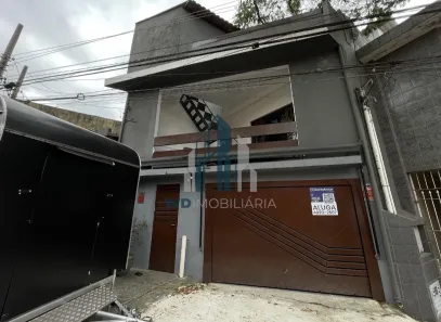 Casa com 4 Quartos para alugar, 250m² no Jardim Danfer, São Paulo
