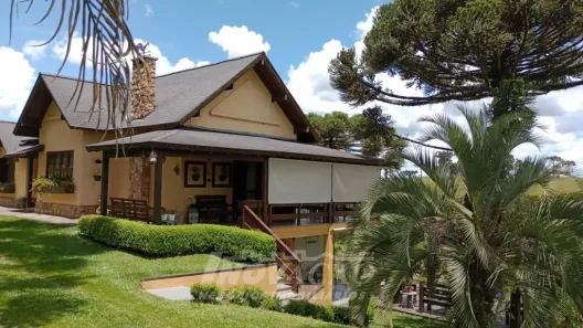 Fazenda/Sítio com 3 Quartos à venda, 250m² no Vila Seca, Caxias do Sul