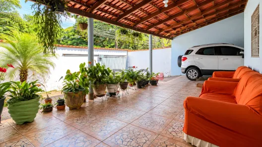 Casa com 3 Quartos à venda, 197m² no Vila Itatiaia, Goiânia