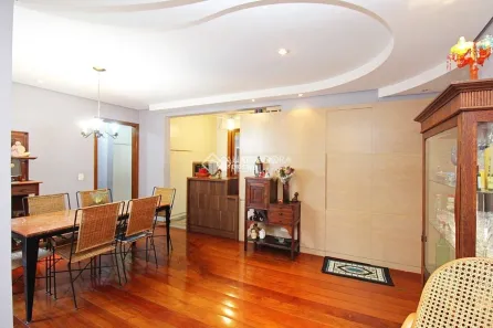 Apartamento com 2 Quartos para alugar, 153m² no Auxiliadora, Porto Alegre