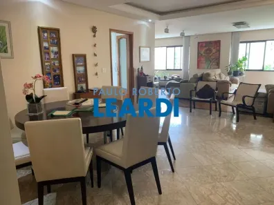 Apartamento com 3 Quartos à venda, 270m² no Morro dos Ingleses, São Paulo