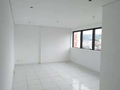 Sala Comercial para alugar, 30m² no Centro, Barueri