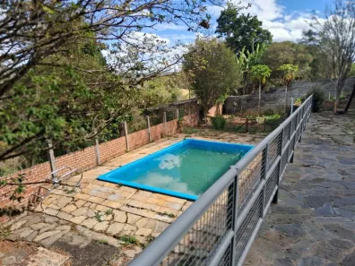Fazenda/Sítio com 5 Quartos à venda, 291m² no Fidalgo (Fidalgo), Pedro Leopoldo