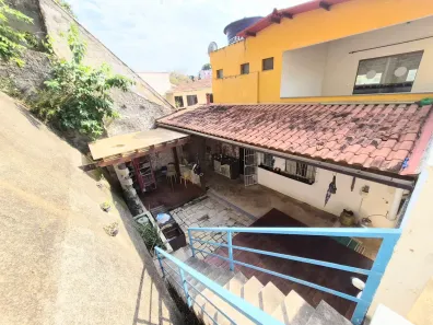 Casa com 3 Quartos à venda, 294m² no Ipiranga, Guarapari