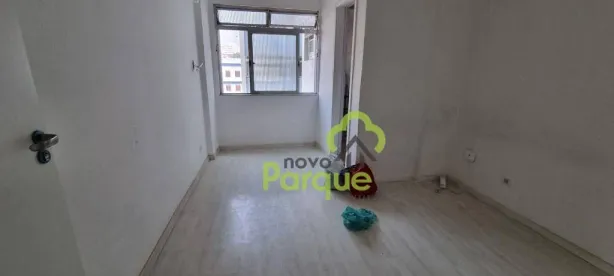 Kitnet com 1 Quarto à venda, 28m² no Aclimação, São Paulo