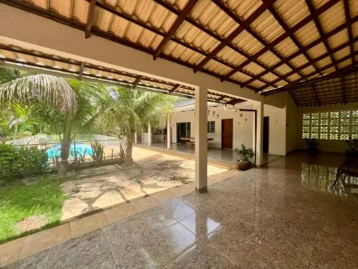 Casa com 4 Quartos à venda, 253m² no Área Administrativa, Senador Canedo