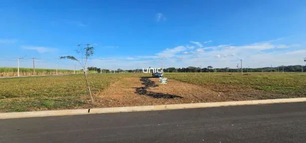 Lote/Terreno à venda, 176m² no Mato Alto, Saltinho
