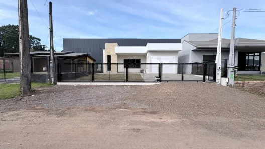 Casa com 3 Quartos à venda, 122m² no , Presidente Lucena