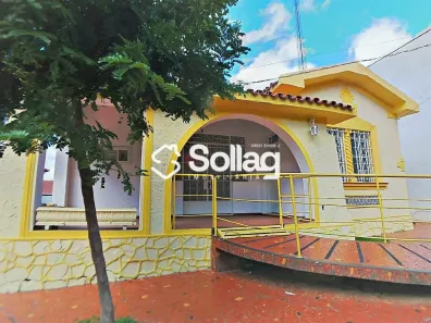 Imóvel Comercial com 5 Quartos para alugar, 300m² no Centro, Vinhedo