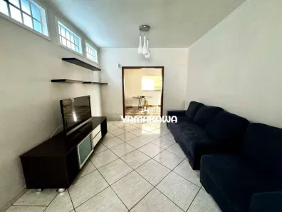 Sobrado com 3 Quartos à venda, 253m² no Vila Domitila, São Paulo