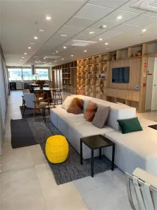 com 1 Quarto para venda ou aluguel, 447m² no Vila Gomes Cardim, São Paulo