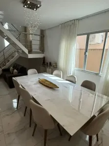 Casa de Condomínio com 4 Quartos para alugar, 220m² no Flores, Manaus