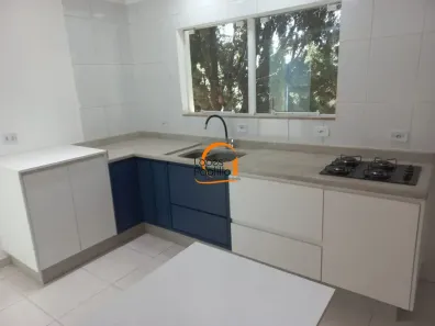 Casa com 2 Quartos para alugar, 10m² no Jardim Maristela, Atibaia