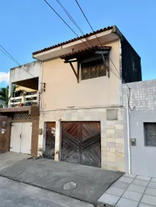 Sobrado com 5 Quartos à venda, 270m² no Prado, Maceió
