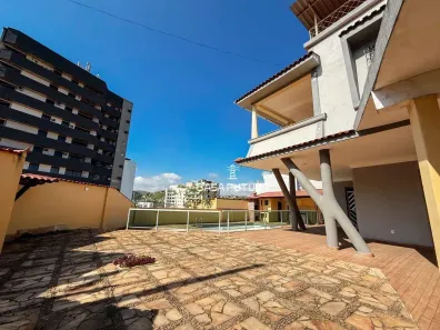 Casa com 6 Quartos à venda, 100m² no Ano Bom, Barra Mansa