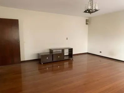 Casa com 3 Quartos à venda, 262m² no Centro, Piracicaba