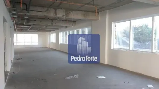 Sala Comercial para alugar, 232m² no Consolação, São Paulo