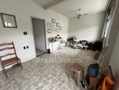 Casa com 6 Quartos à venda, 263m² no Bento Ribeiro, Rio de Janeiro
